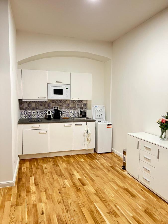 New Apartments Chain Florenc Praga Esterno foto