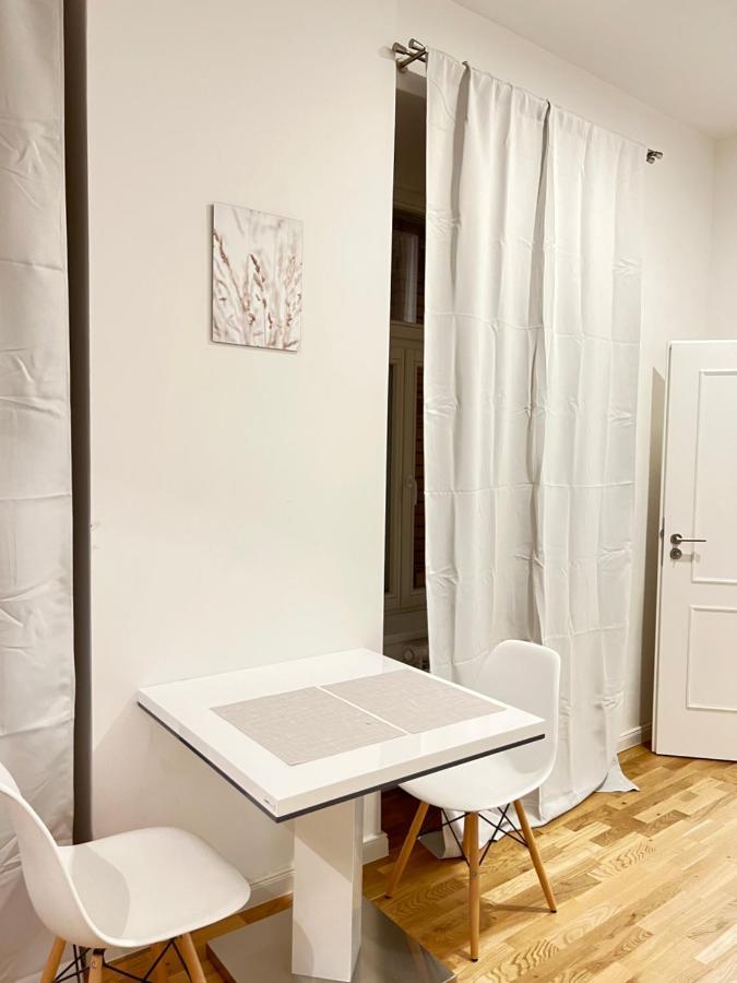 New Apartments Chain Florenc Praga Esterno foto